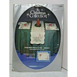 *PARAGON Placemat Cross Stitch Kit "Christmas Collection" - Set of 4